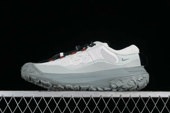 Nike ACG Mountain Fly 2 Low GTX SE Outdoor Hiking Shoes with GORE-TEX and React Foam - HF6245-003