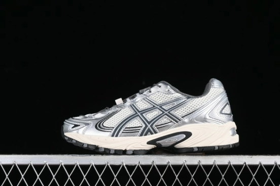 Asics Gel-Kahana Tr V4 Running Shoes with FF BLAST PLUS Cushioning Technology - 1203A497-200