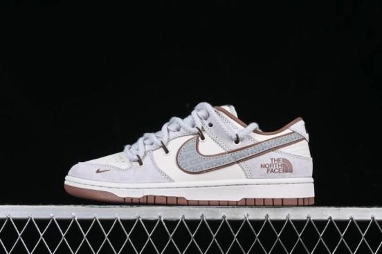Nike SB Dunk Low The North Face x CDG Collaboration Anniversary Edition Custom Low-Top Casual Sneakers - XX3168-110