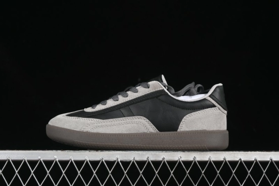 ECCO Men's Casual Series Fashion Sneakers with Shock-Absorbing Sole - 63082901001