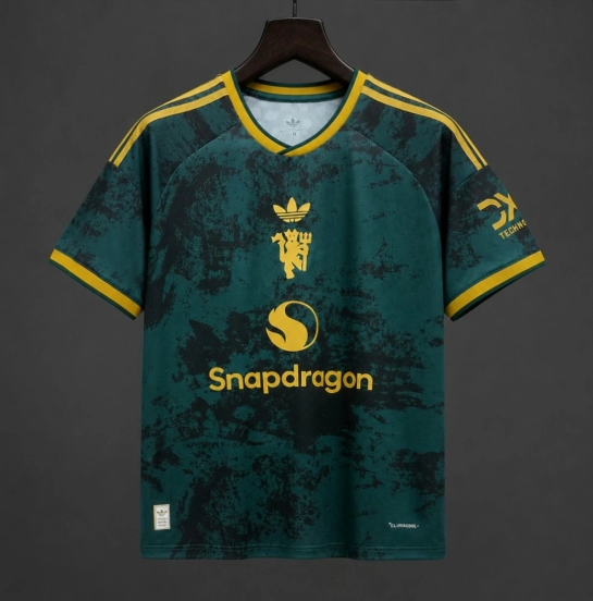 26/27 Manchester United Special Edition Green Gold Jersey | Yupoo Store